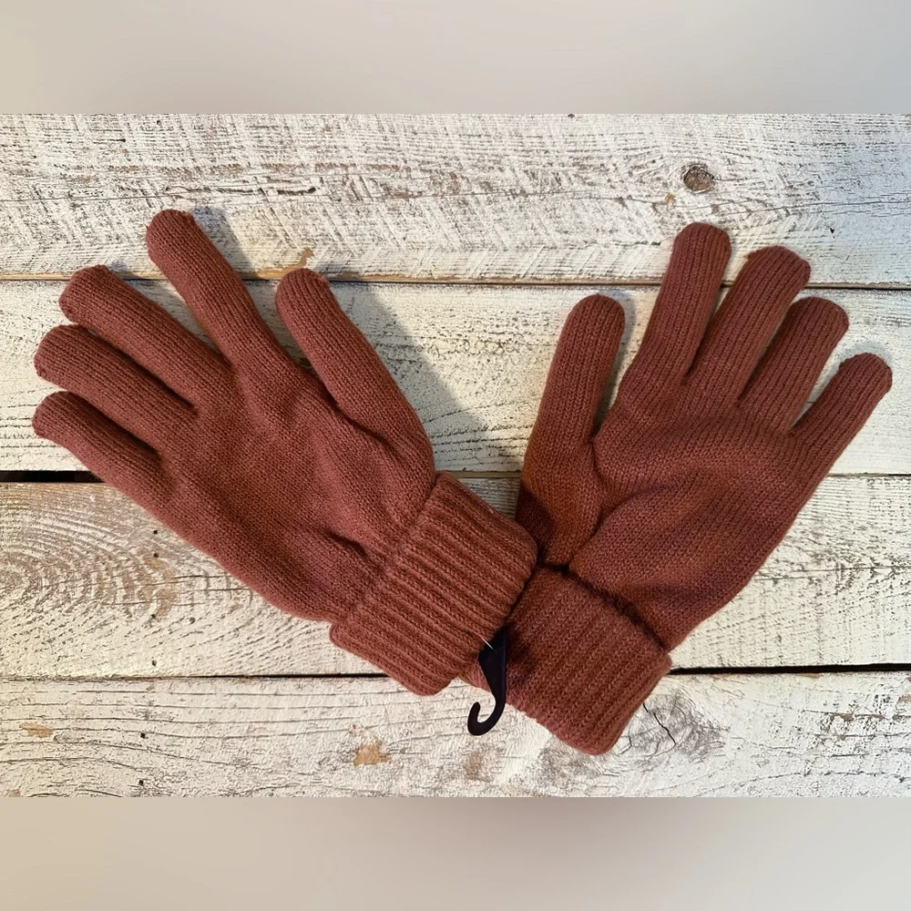 Women’s Cozy Cabin Gloves by Northeast Outfitters - NWT/NIP